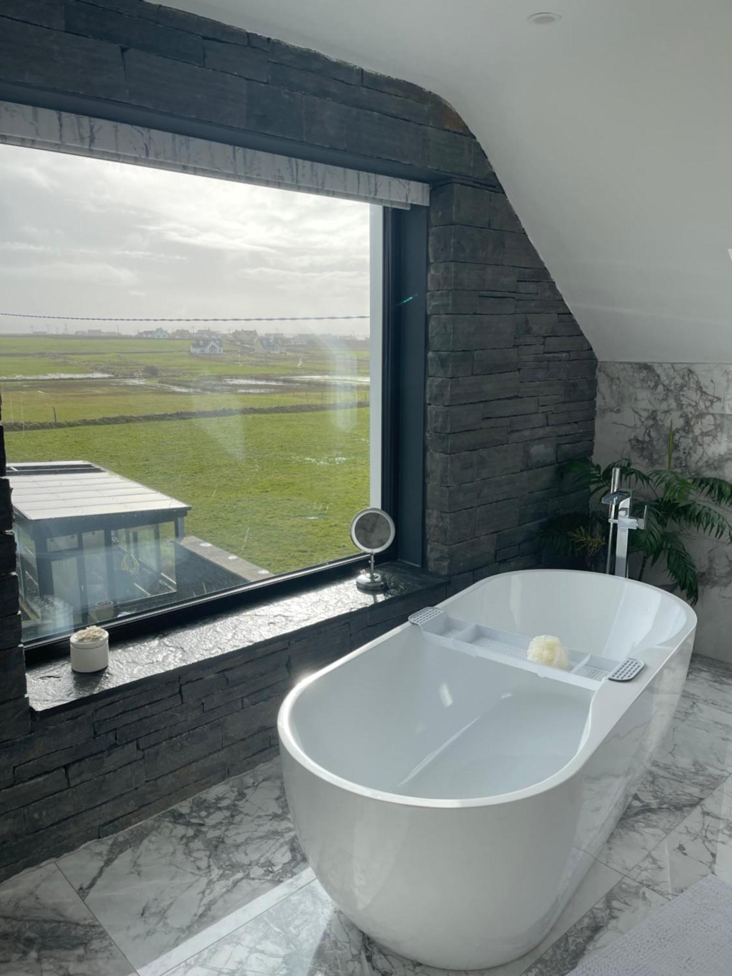 Bed and Breakfast Cois Na Tra Spanish Point Exterior foto