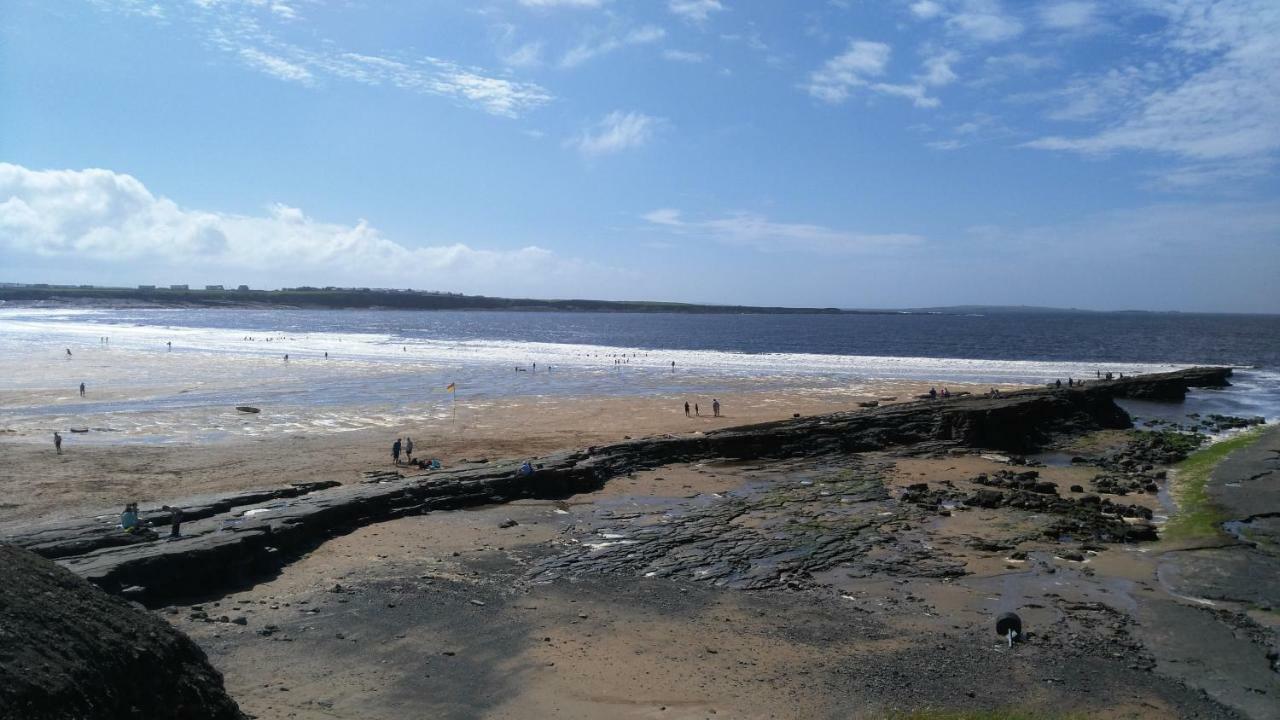 Bed and Breakfast Cois Na Tra Spanish Point Exterior foto